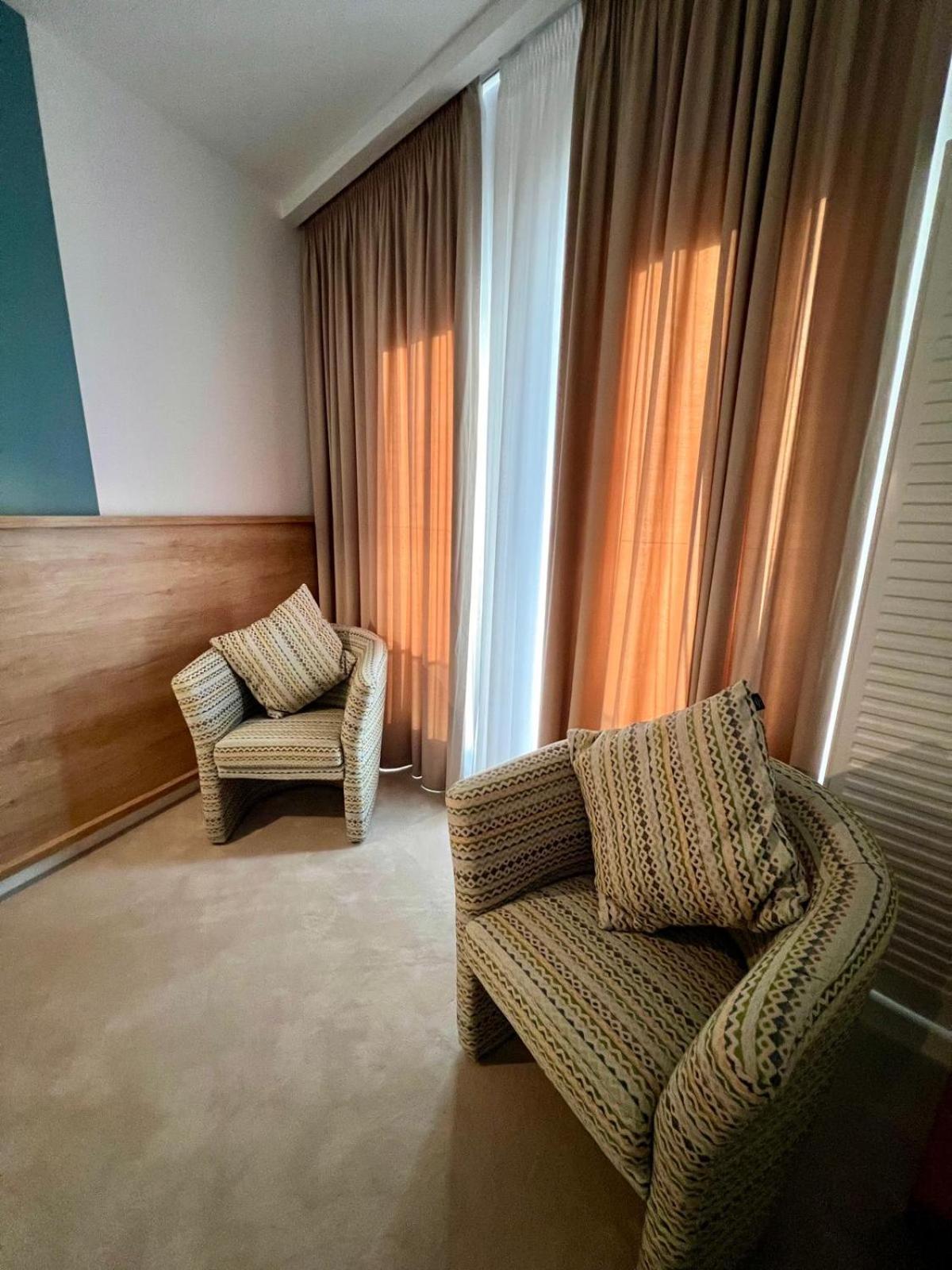 Montan-Aparthotel Predeal Extérieur photo