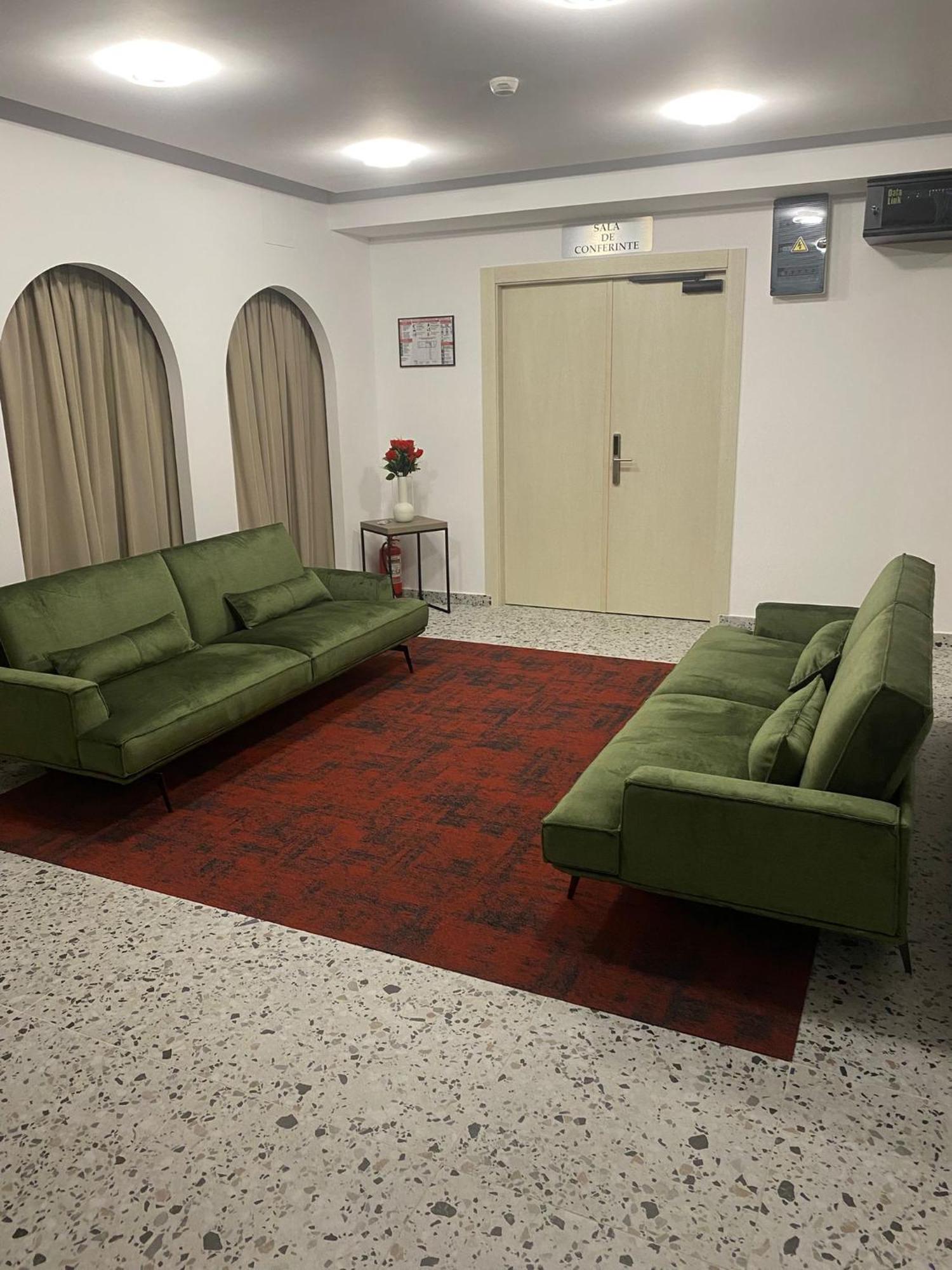 Montan-Aparthotel Predeal Extérieur photo